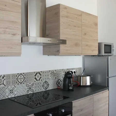 Ferienwohnung Le Tire Bouchon Maraussan Exterior foto